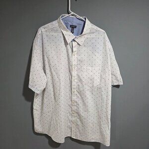 Men’s big and tall Van Heusen short sleeve dress shirt. Size 3XLT.